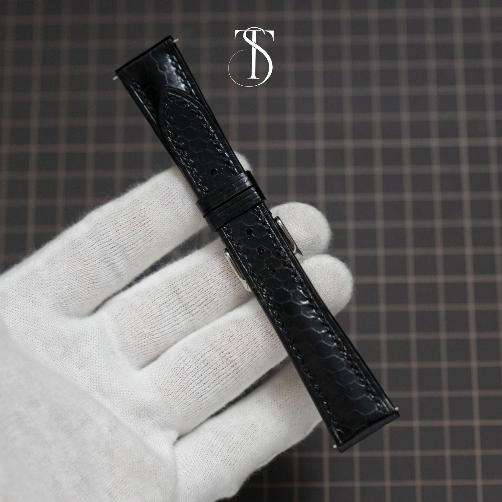Black Seas Snake Strap 3 Custom 1