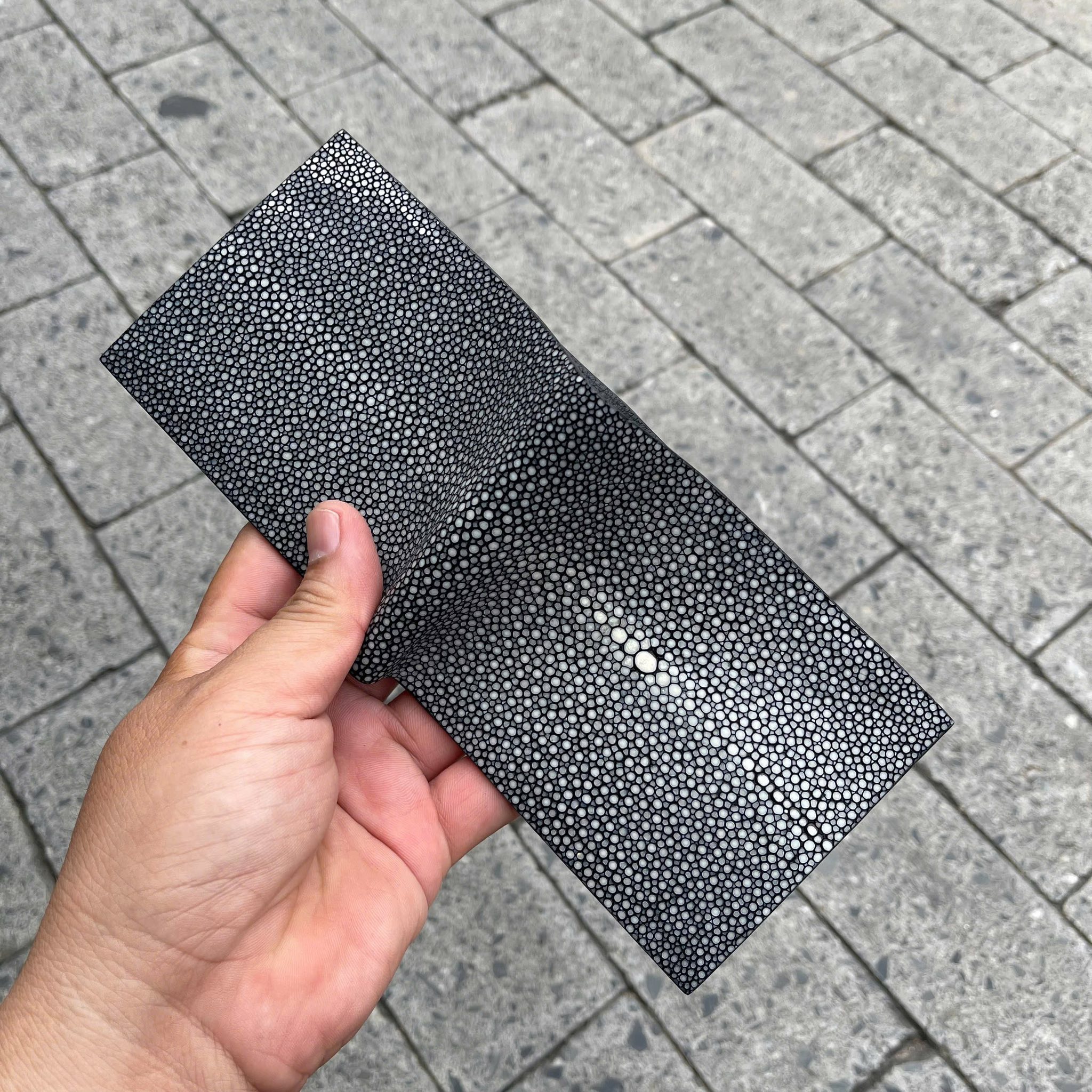 Black Stingray Bifold Wallet For Men