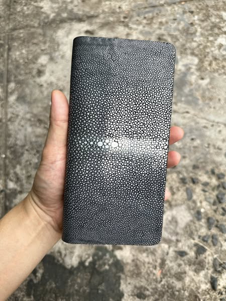 Black Stingray Long Wallet For Men