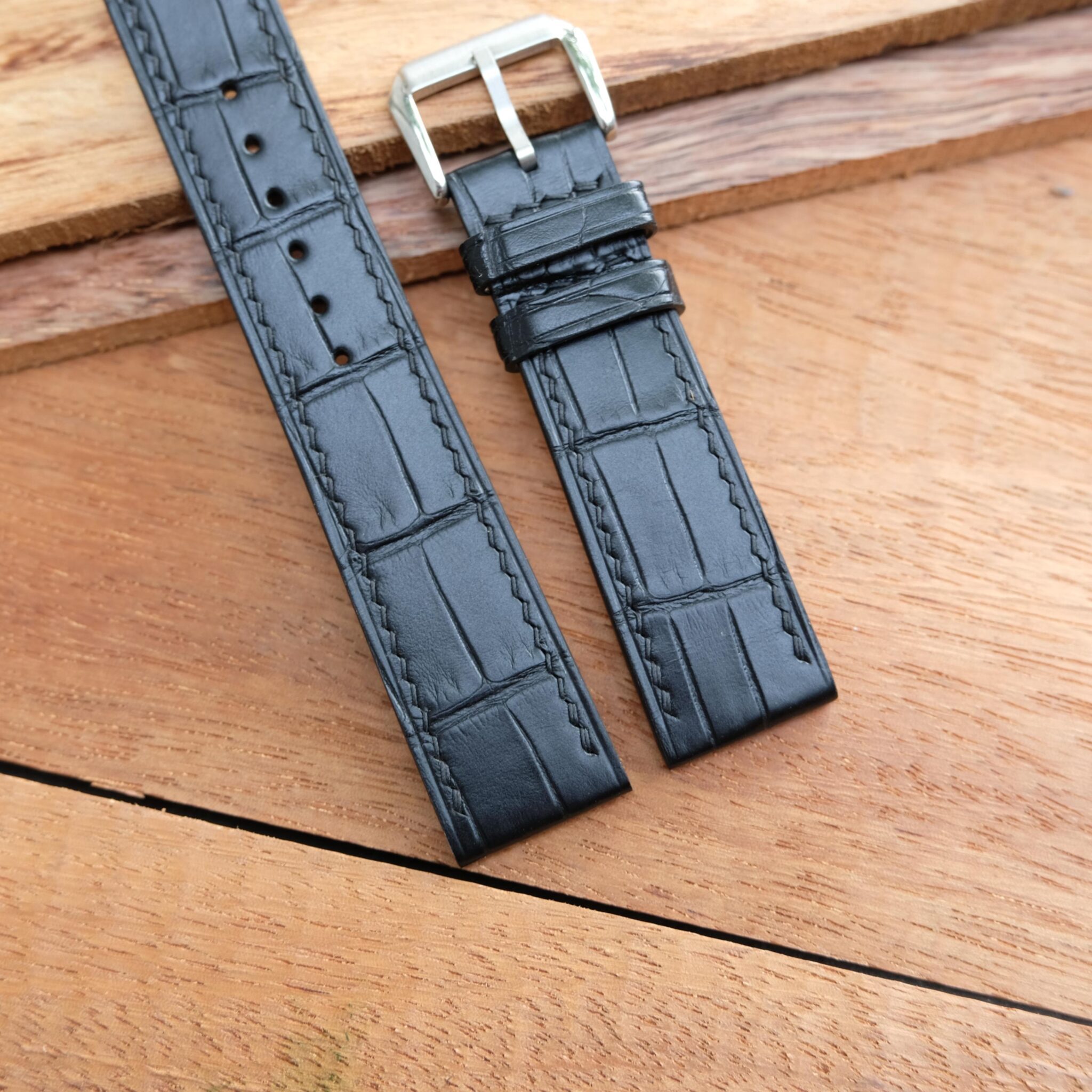 black alligator watch band 1