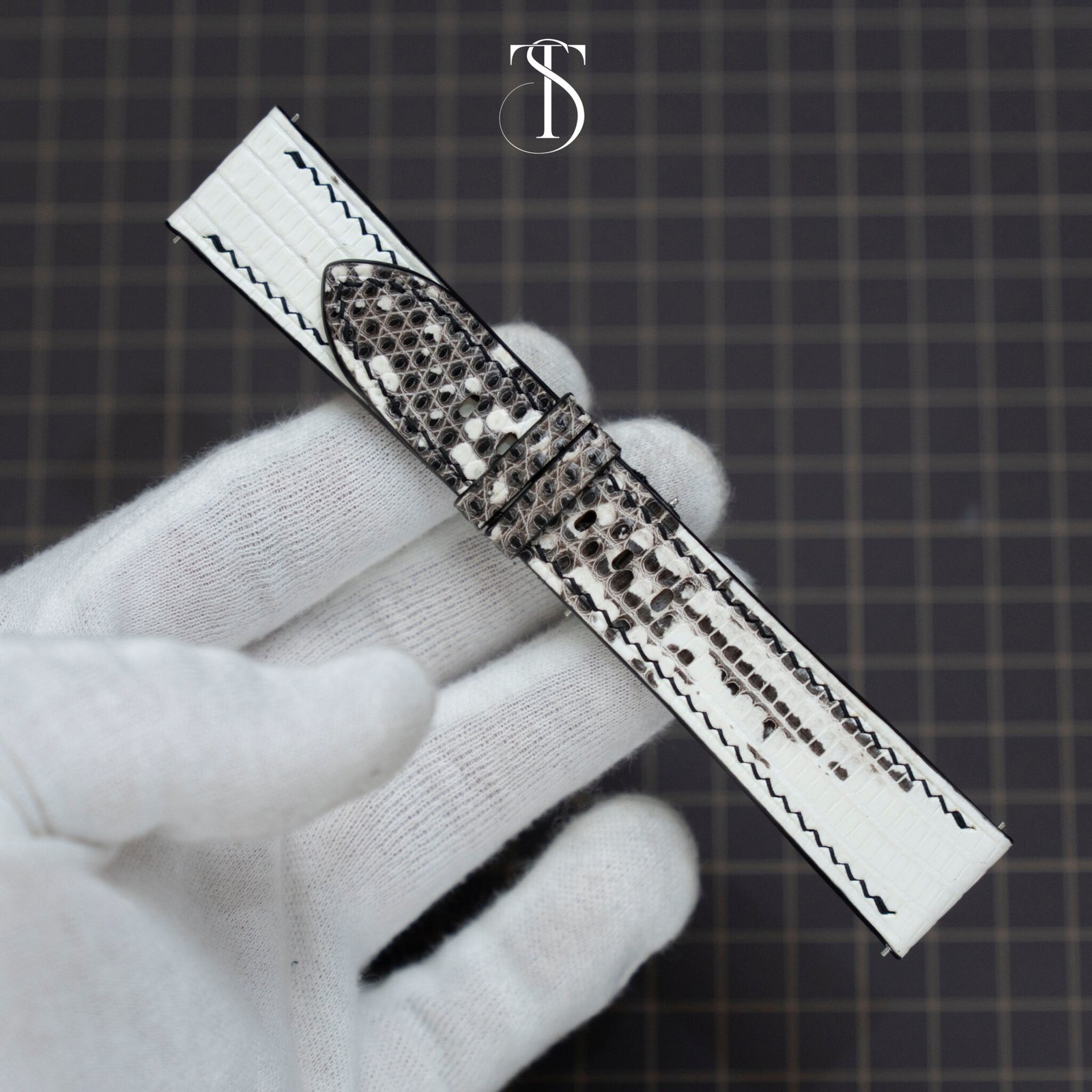 White Black Lizard Strap 3