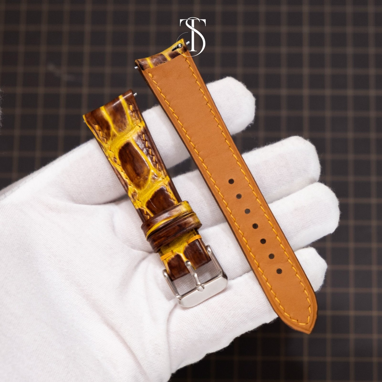 Brown Magma Alligator Strap 3