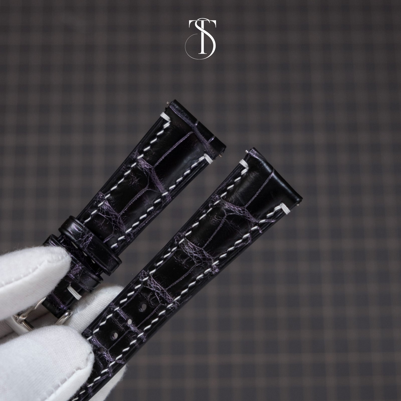 Black Purple Effect Alligator Strap