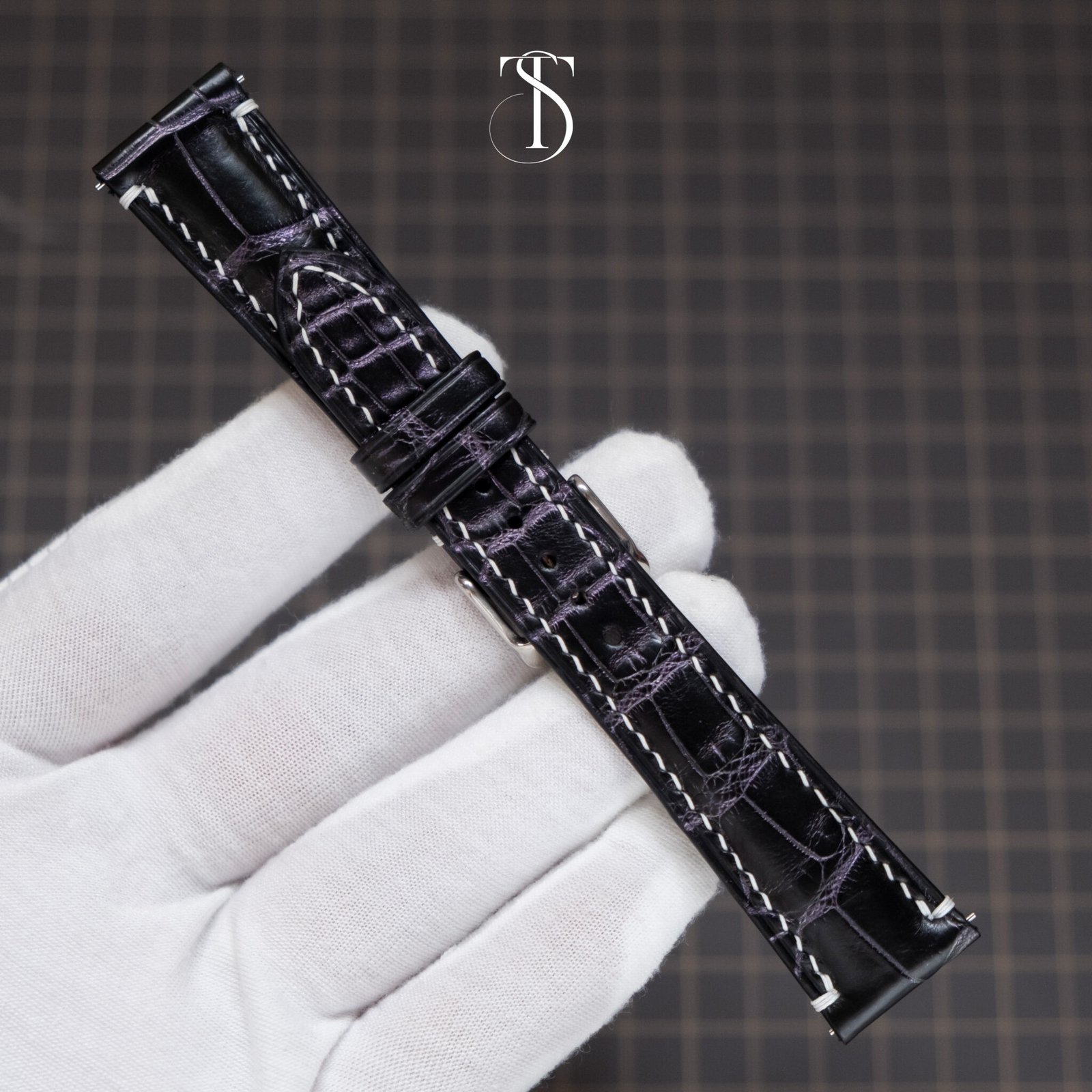 Black Purple Effect Alligator Strap