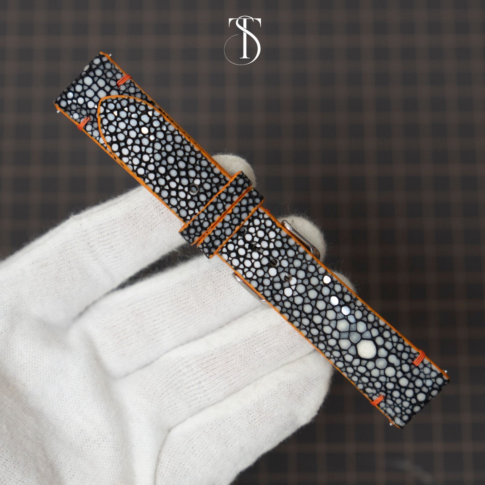 Black Pearl Stingray with Orange Accent 5