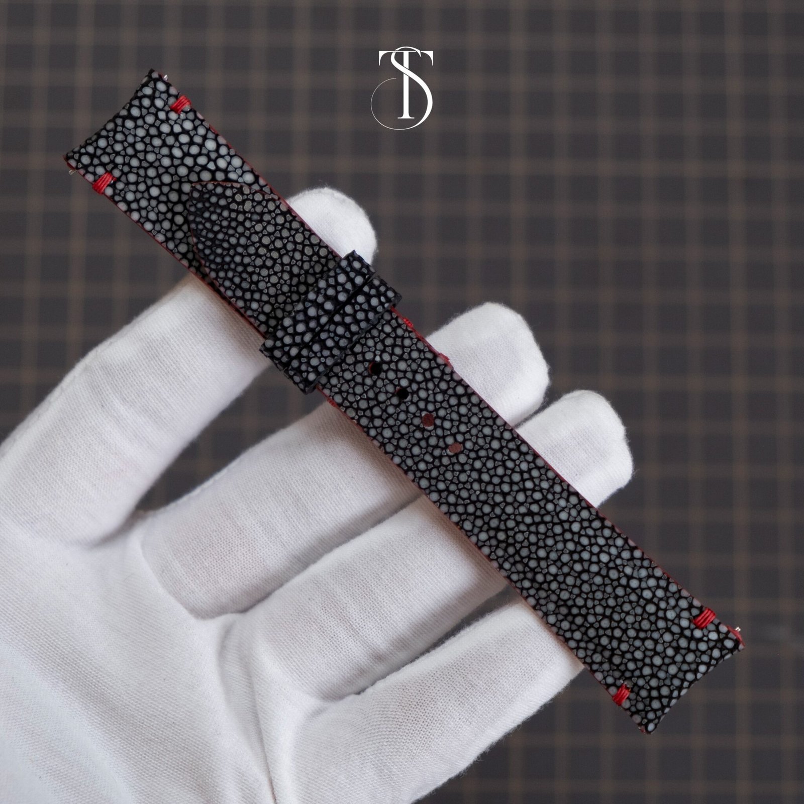 Black Stingray Strap With Red Accents for MAD 2 RED 5