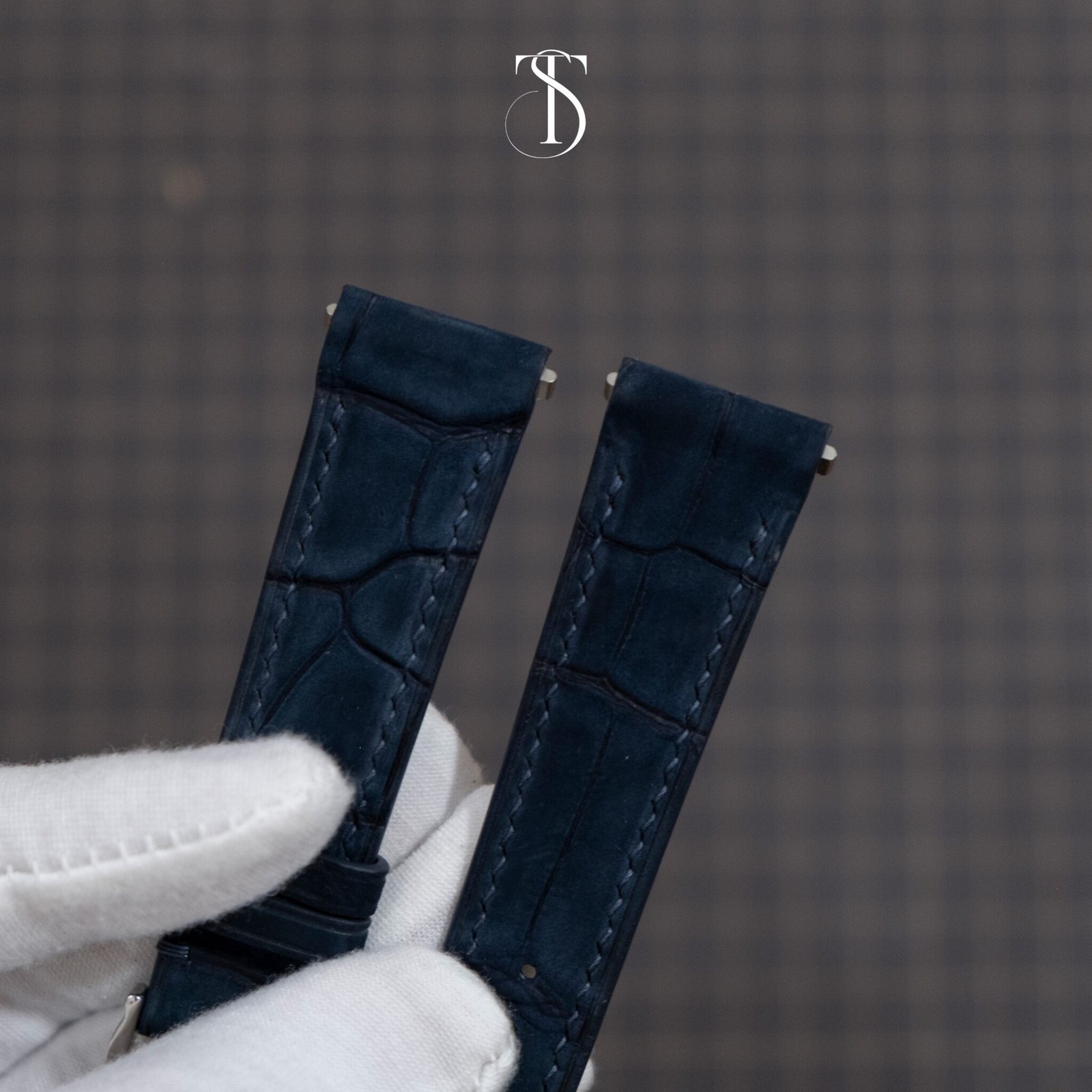 Dark Navy Blue Nubuck Alligator Santos Strap 4
