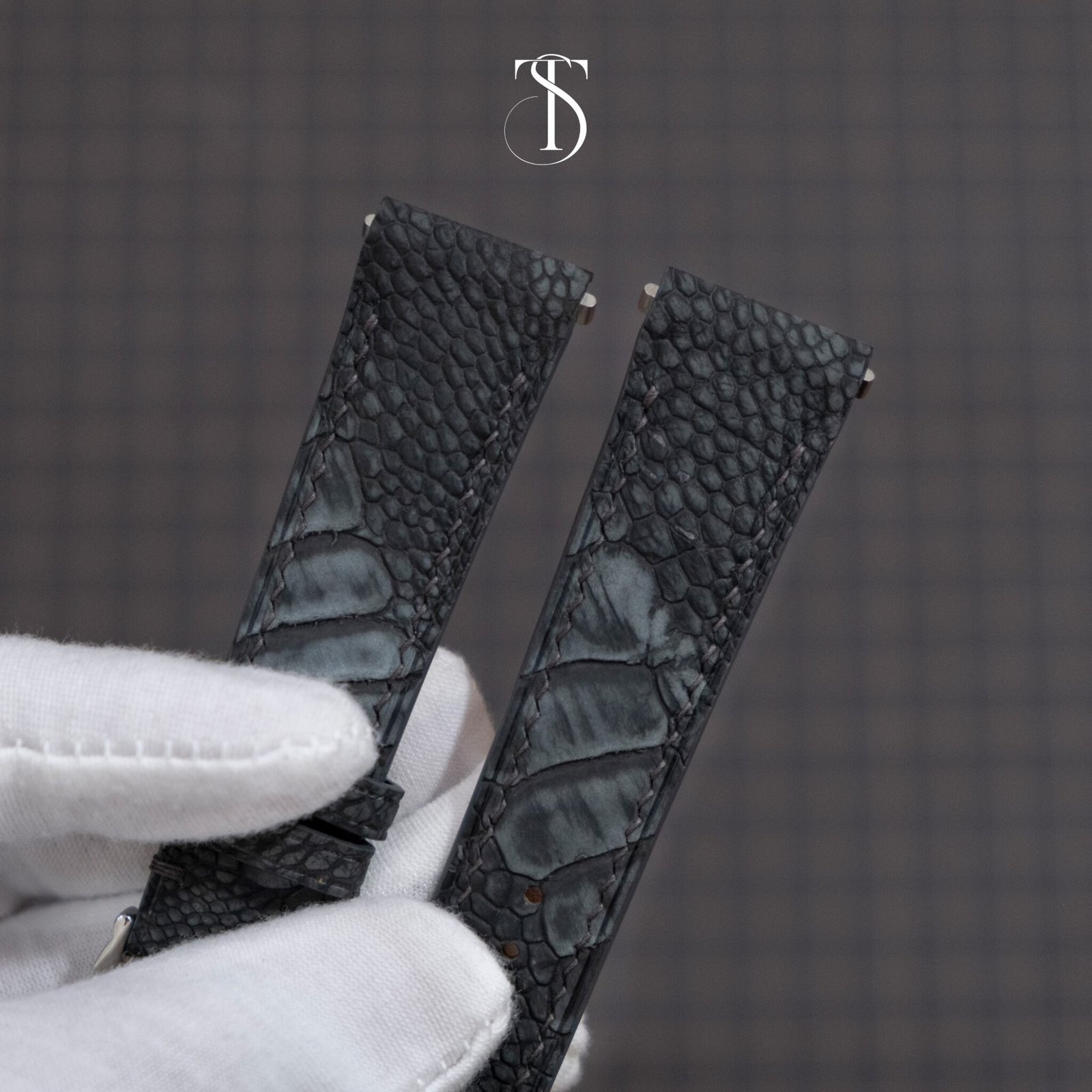 Grey Ostrich Nubuck Santos Strap 4