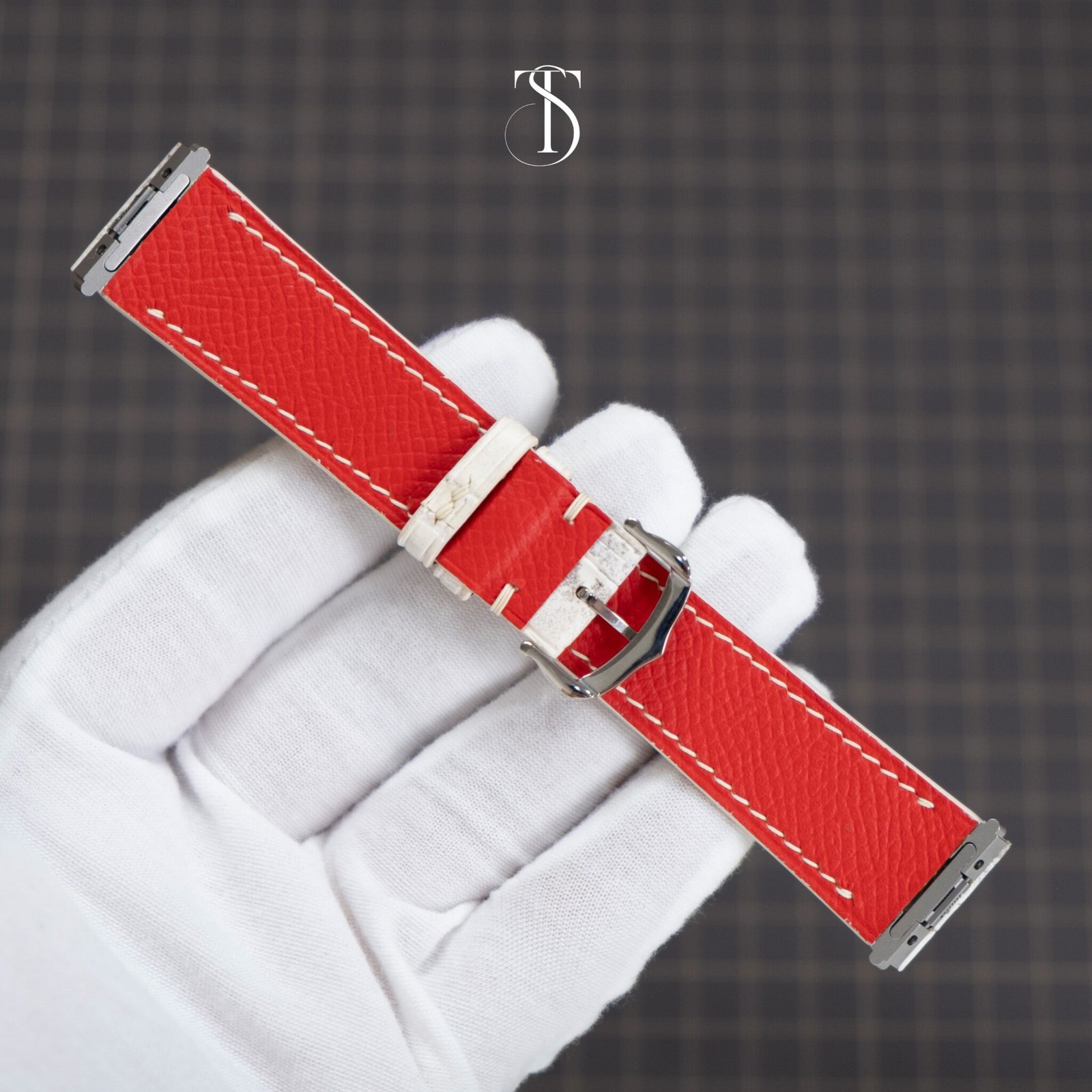Himalayan Alligator Santos Strap with Red Lining 1
