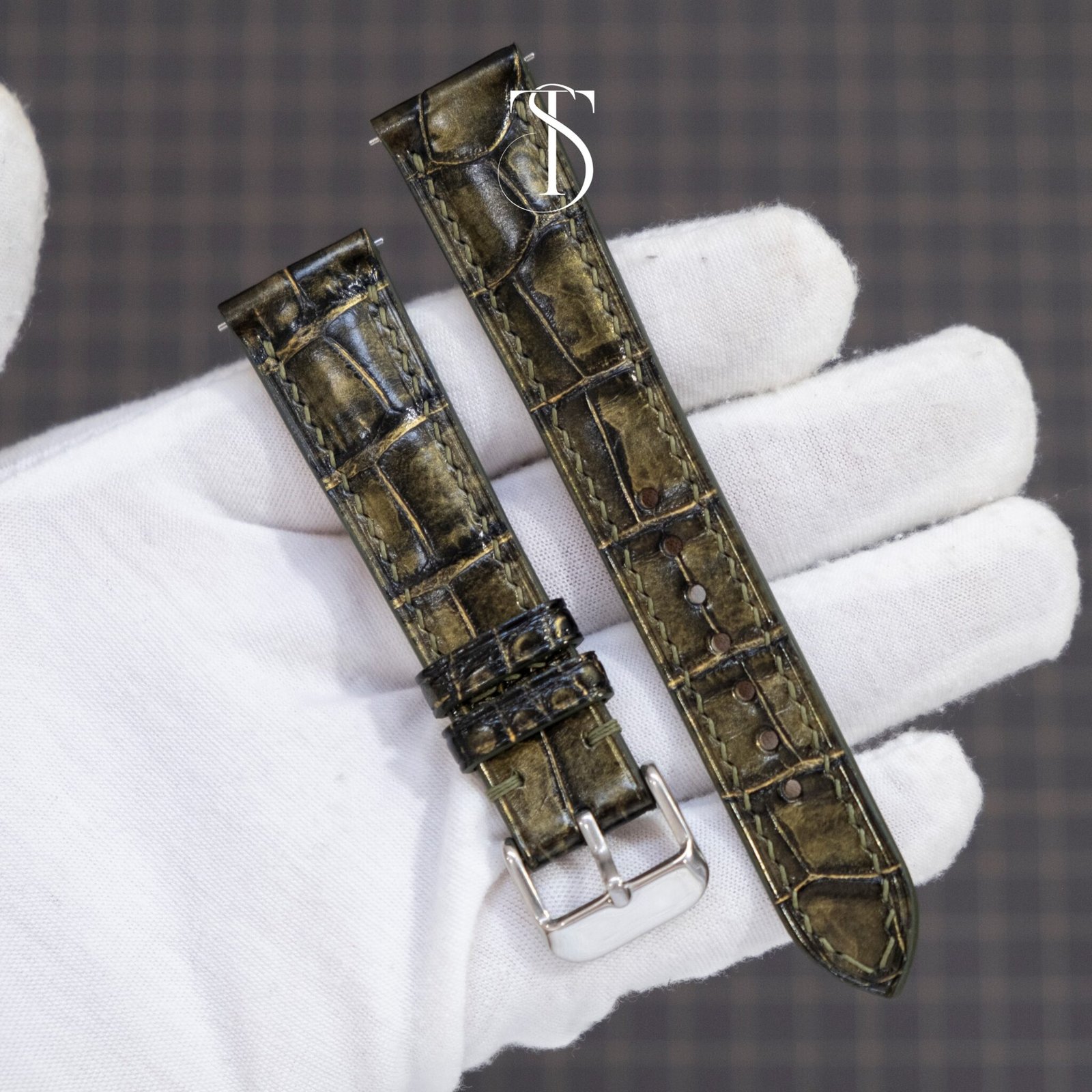 Olive Ocean Pearl Special Alligator Strap