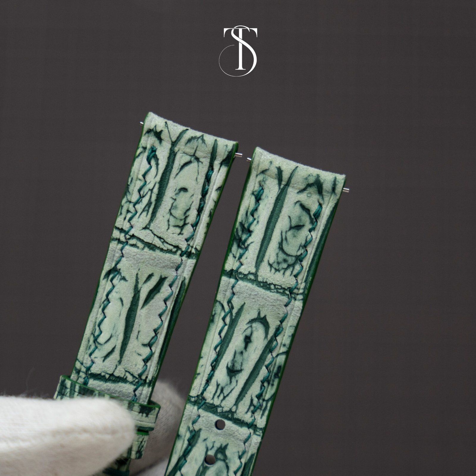 Pistachio Nubuck Alligator Strap 4